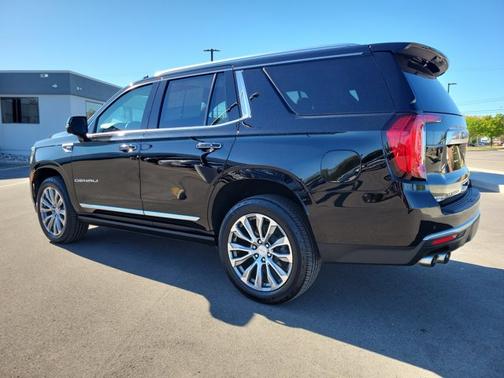 Onyx Black 2021 GMC Yukon DENALI