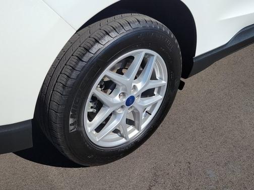 2022 Ford Edge SEL/ COLD WEATHER/ POWER LIFTGATE/ TOW PKG/