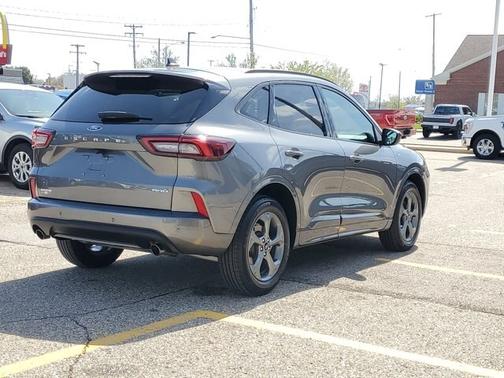 CARBONIZED GRAY METALLIC 2023 Ford Escape ST-LINE