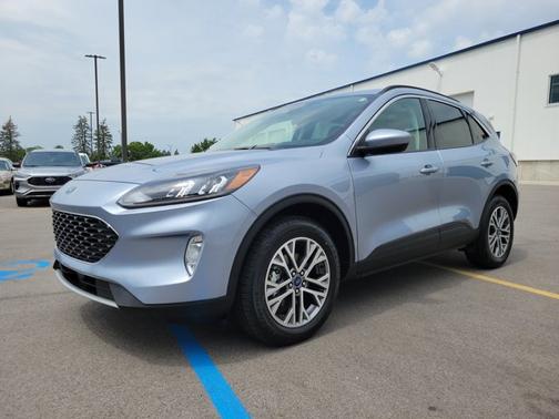 ICED BLUE SILVER METALLIC 2022 Ford Escape SEL