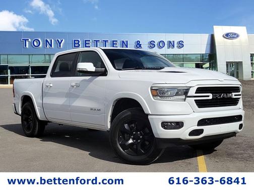 Bright White Clearcoat 2021 RAM 1500 LARAMIE