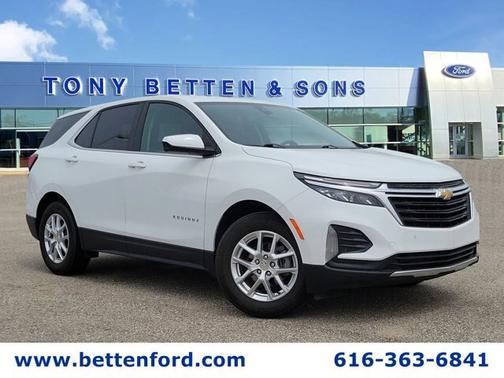 Summit White 2022 Chevrolet Equinox LT W/1LT