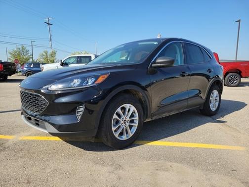 AGATE BLACK METALLIC 2022 Ford Escape SE