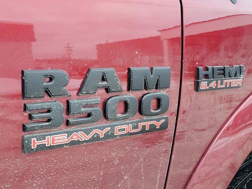 2018 RAM 3500 LARAMIE