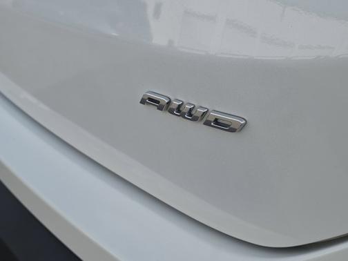 STAR WHITE 2023 Ford Edge TITANIUM