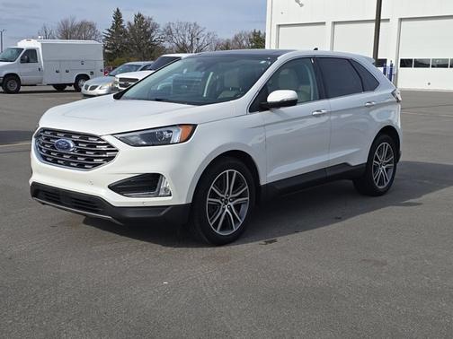 STAR WHITE 2023 Ford Edge TITANIUM