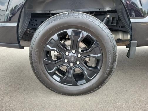 AGATE BLACK METALLIC 2023 Ford F-150 LARIAT