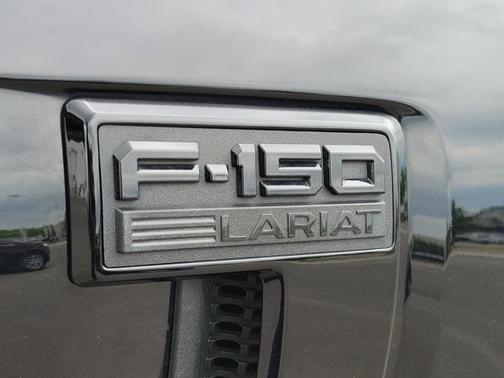AGATE BLACK METALLIC 2023 Ford F-150 LARIAT