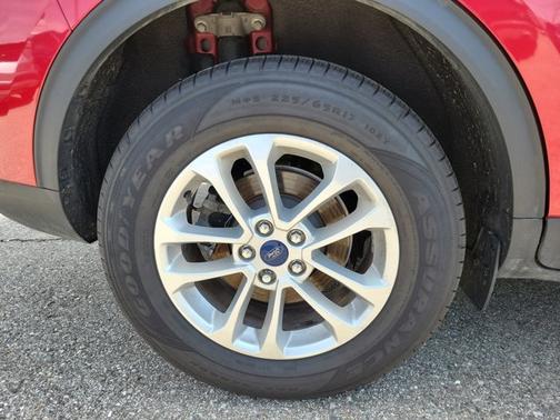 RAPID RED MET TINTED CC 2022 Ford Escape SE