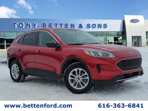 2022 Ford Escape SE