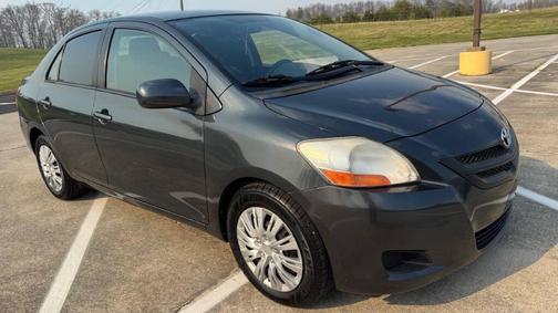 2010 Toyota Yaris Base