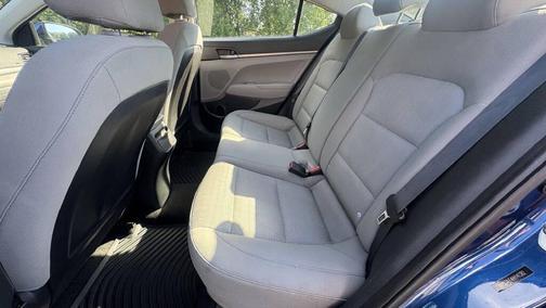 Lakeside Blue 2017 Hyundai ELANTRA SE