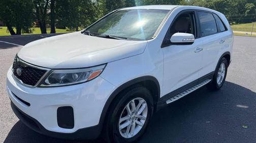 Snow White Pearl 2014 Kia Sorento LX