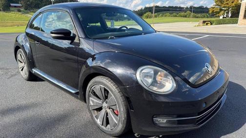 2012 Volkswagen Beetle Base
