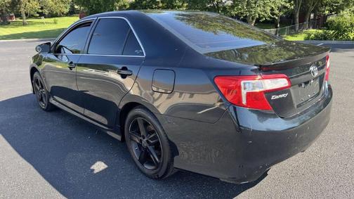 Attitude Black Metallic 2013 Toyota Camry L