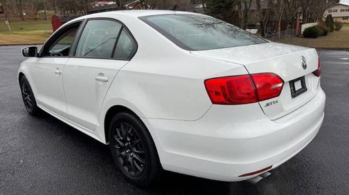 2014 Volkswagen Jetta Auto SE