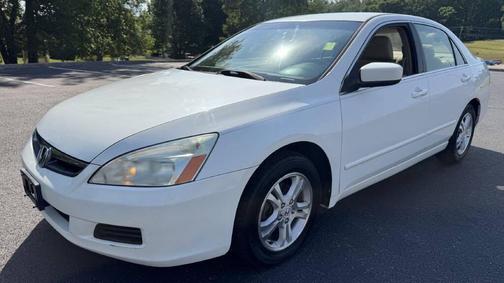 Taffeta White 2007 Honda Accord SE