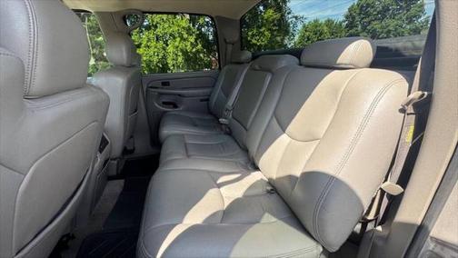 2004 Chevrolet Silverado 3500 LT Crew Cab