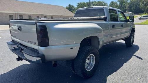 2004 Chevrolet Silverado 3500 LT Crew Cab
