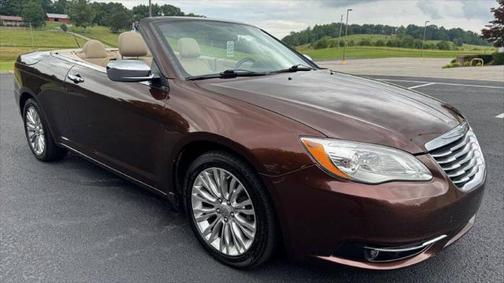 2012 Chrysler 200 Limited