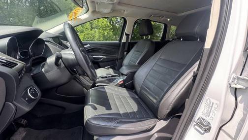 White Platinum Metallic Tri-Coat 2015 Ford Escape Titanium