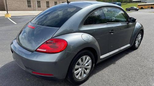 Platinum Gray Metallic 2014 Volkswagen Beetle 2.5L