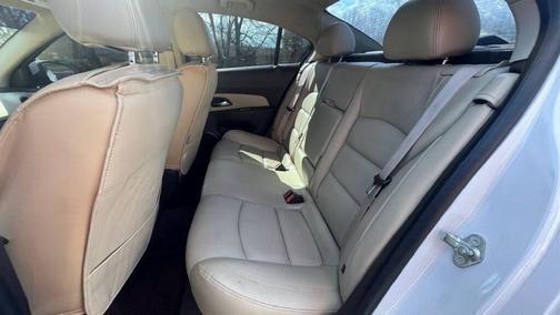 2012 Chevrolet Cruze 2LT