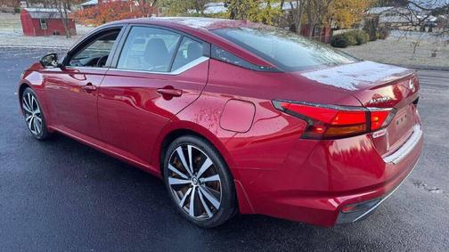 2020 Nissan Altima SR FWD