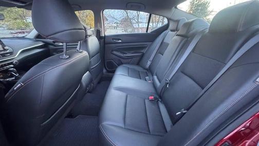 2020 Nissan Altima SR FWD