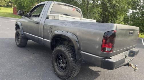GRAY 2002 Dodge Ram 1500