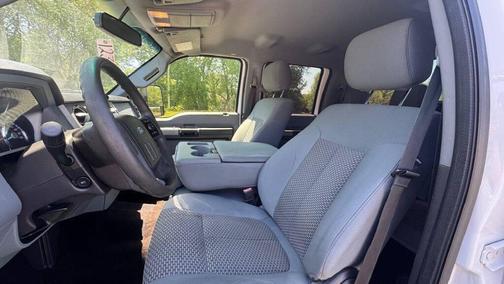 Oxford White 2014 Ford F-250 SUPER DUTY