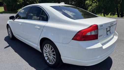 Ice White 2008 Volvo S80 3.2
