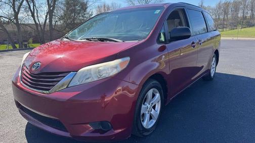 2015 Toyota Sienna LE