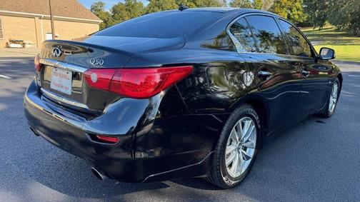 2015 INFINITI Q50 Premium