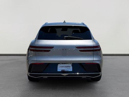 Savile Silver 2026 Genesis GV70 2.5T Advanced