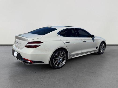 2026 Genesis G70 2.5T Prestige