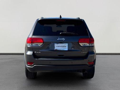 2019 Jeep Grand Cherokee Laredo E