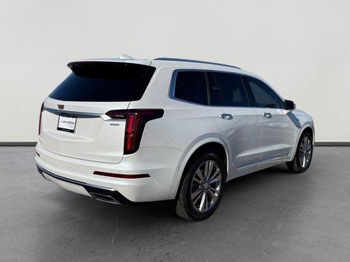 2023 Cadillac XT6 Premium Luxury FWD