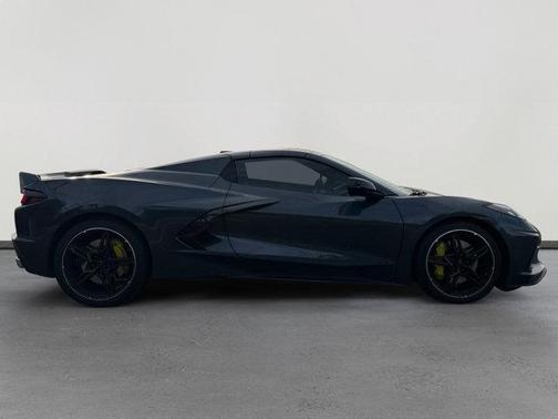 2020 Chevrolet Corvette Stingray w/3LT