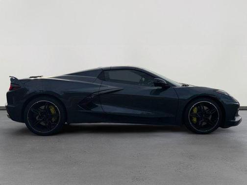 2020 Chevrolet Corvette Stingray w/3LT