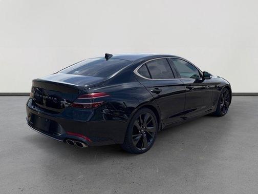Vik Black 2023 Genesis G70 2.0T