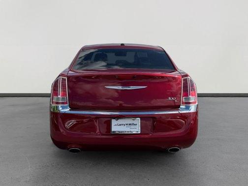 2013 Chrysler 300C Base