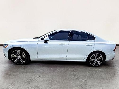 2021 Volvo S60 INSCRIPTION