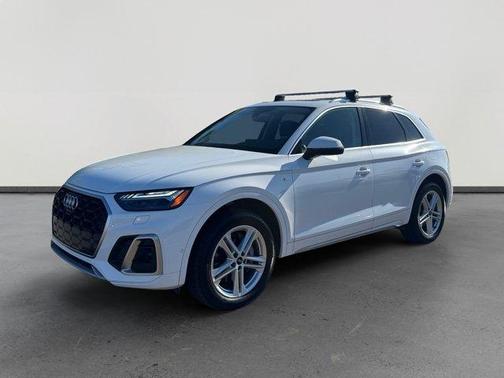 Ibis White 2021 Audi Q5 e 55 Premium