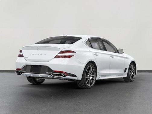 Makalu Gray 2026 Genesis G70 2.5T Prestige