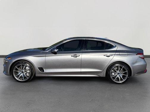 2026 Genesis G70 2.5T Prestige