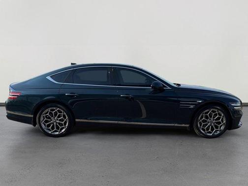 2022 Genesis G80 2.5T