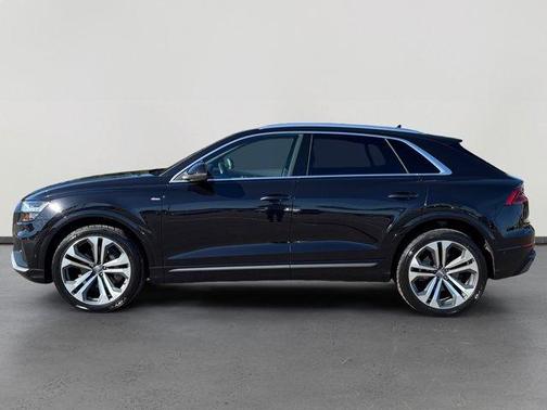 2020 Audi Q8 55 Prestige