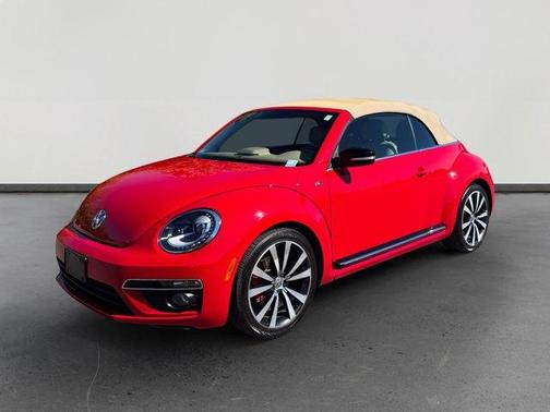 2014 Volkswagen Beetle 2.0T R-Line