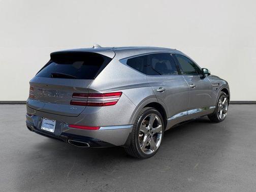 Savile Silver 2022 Genesis GV80 2.5T
